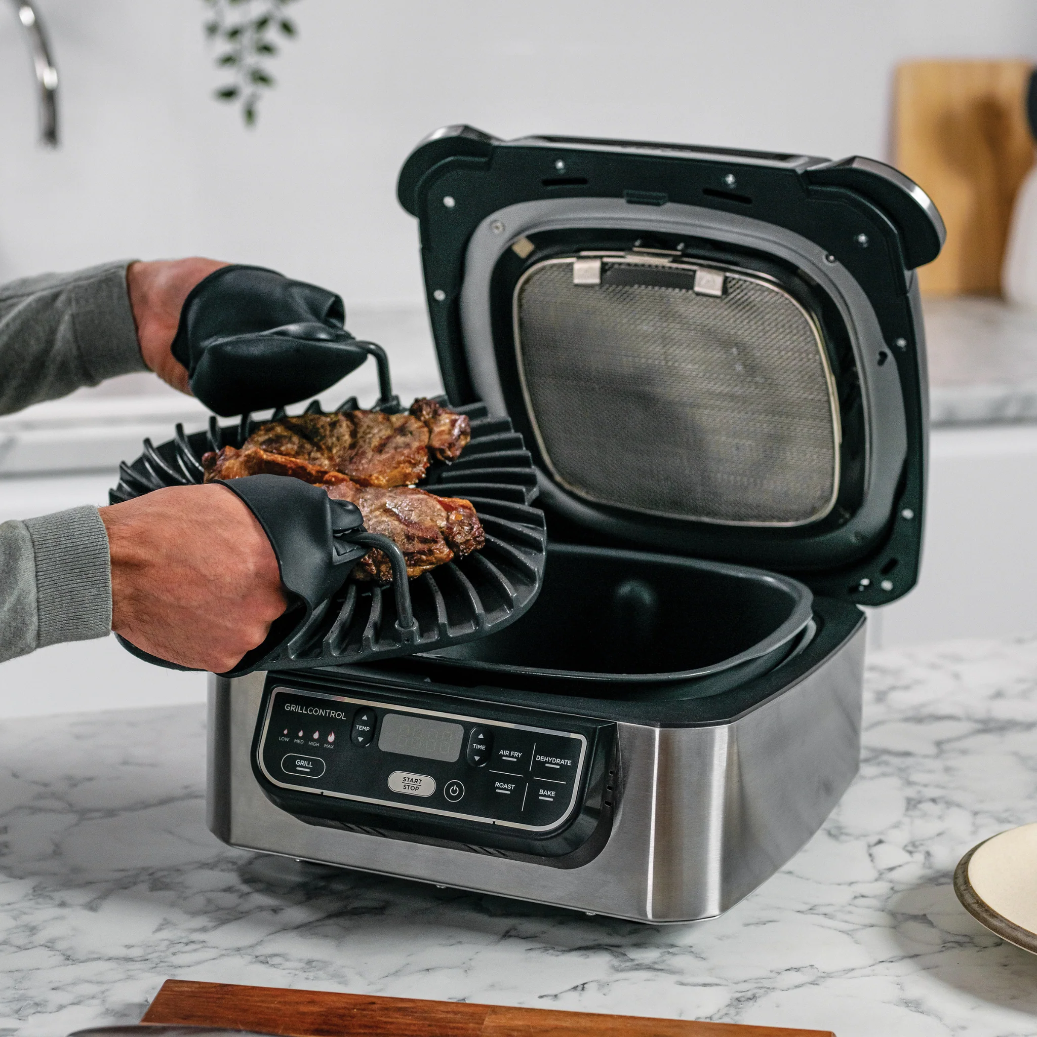 Ninja Foodi Health Grill & Air Fryer AG301UK - Image 6