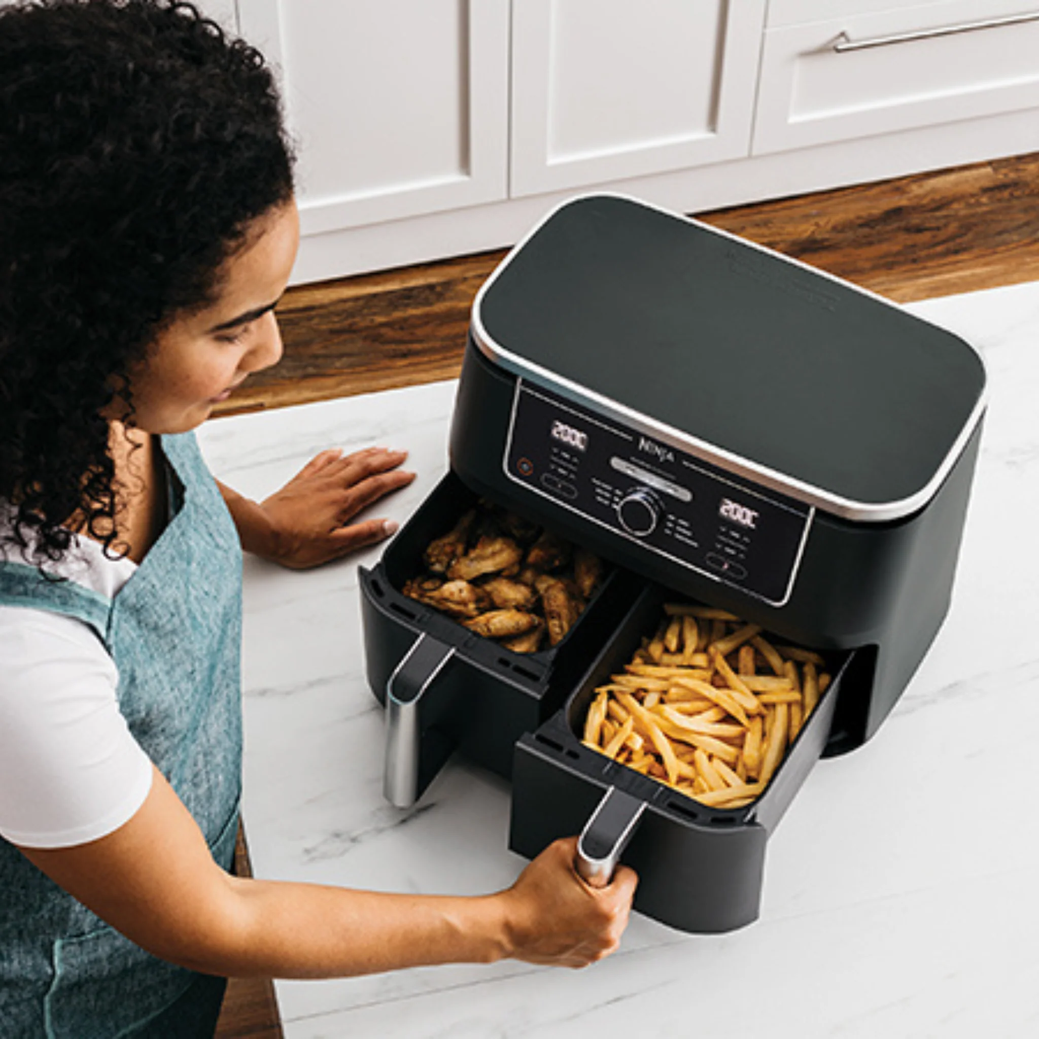 Ninja Foodi MAX Dual Zone Air Fryer AF400UK - Image 3