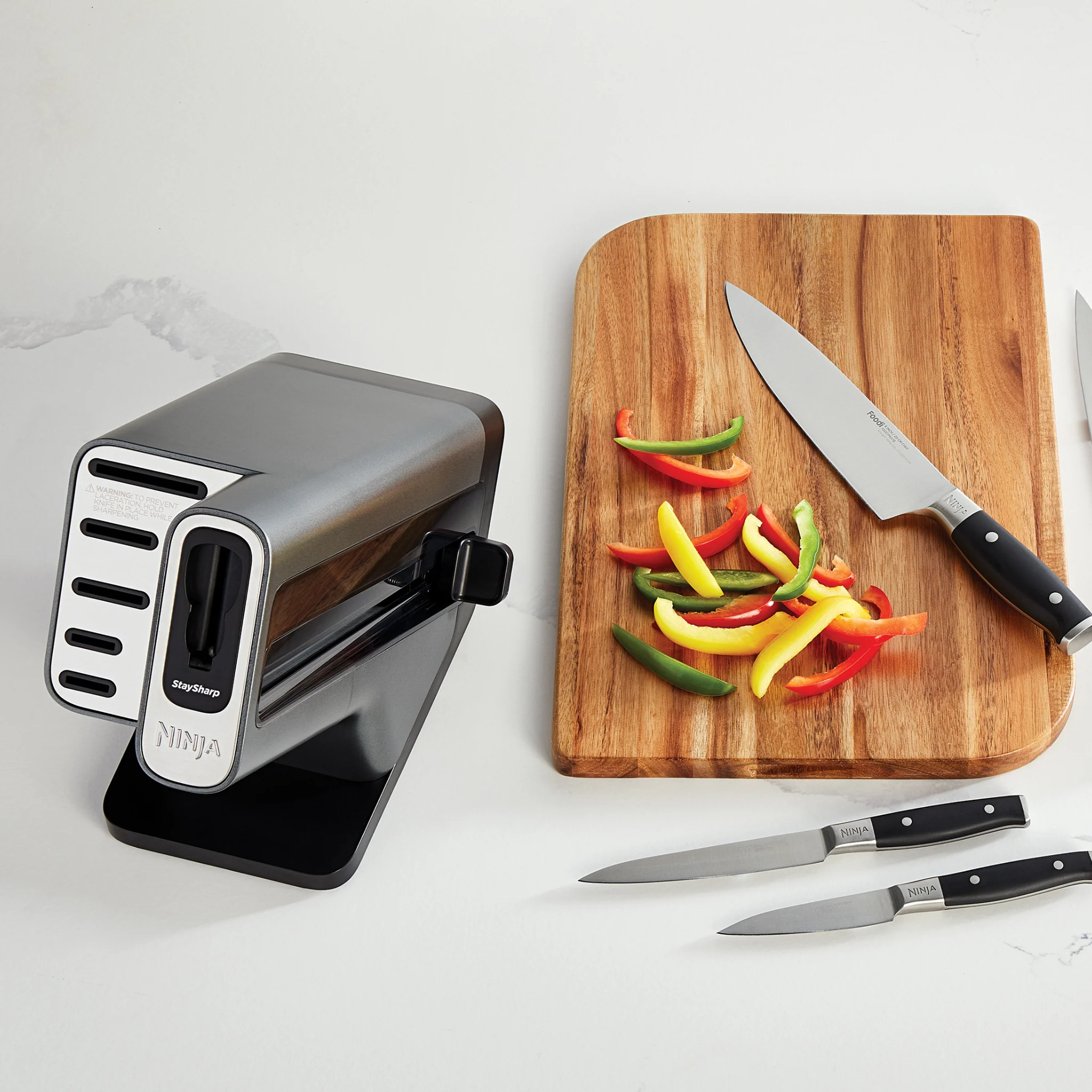 Ninja Foodi StaySharp Knife Block with Integrated Sharpener – 5-Piece Set [K32005UK] - Image 3