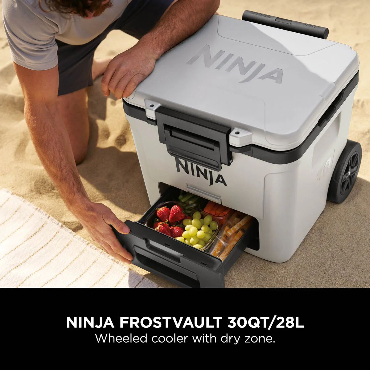 Ninja FrostVault 30QT/28L Wheeled Cooler with Dry Zone, Cloud White FB230UKWH - Image 3