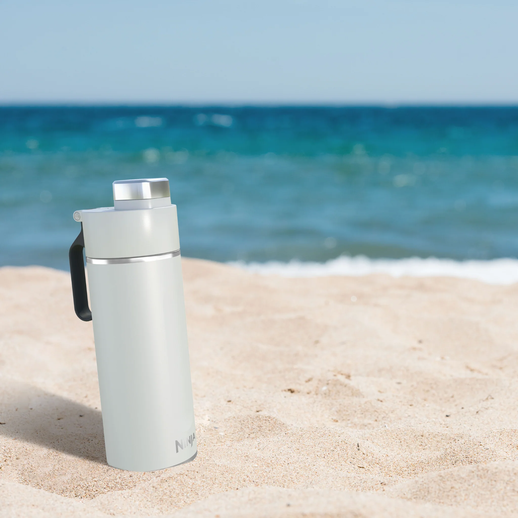 Ninja Thirsti 700 ml Travel Bottle – White DW2401EUUKWH - Image 7