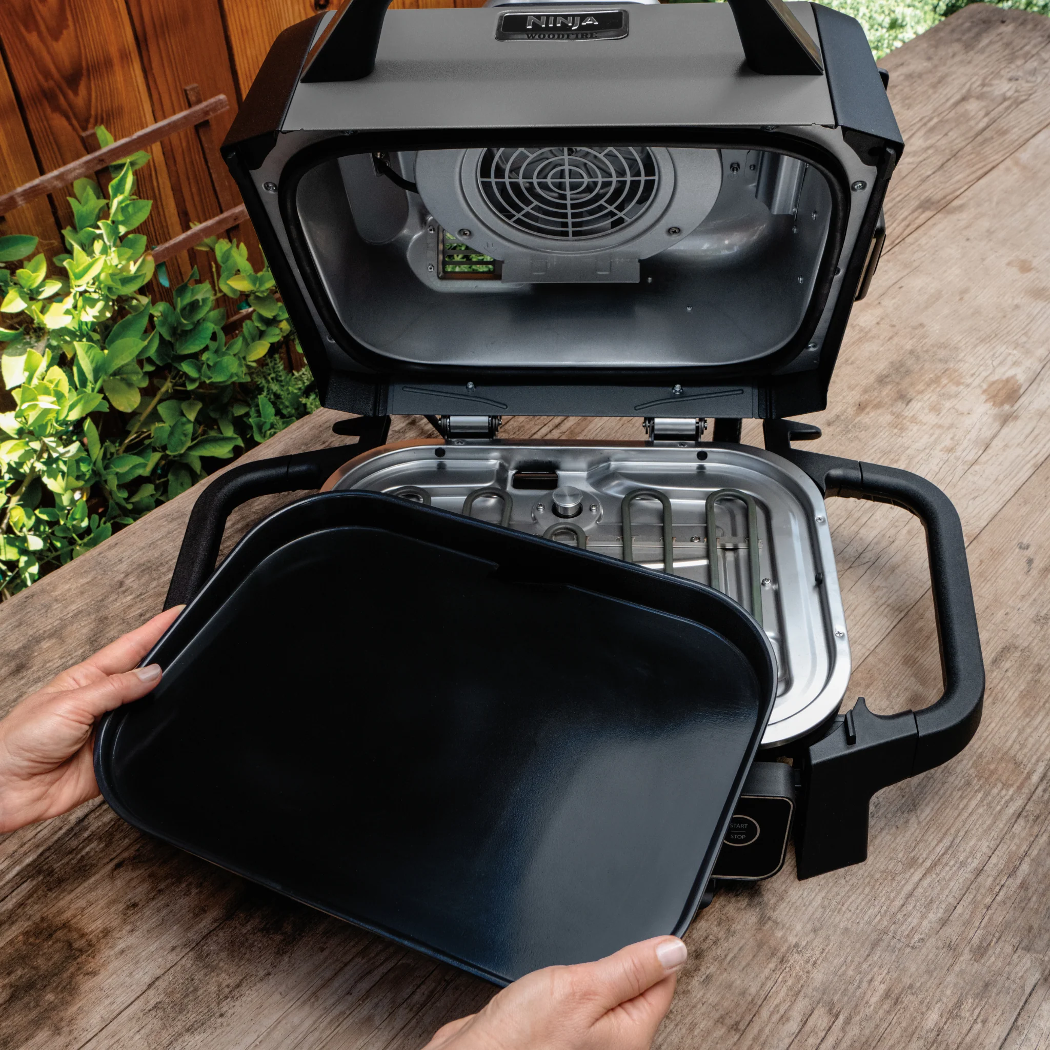 Ninja Woodfire Electric BBQ Grill Flat Plate - OG701UK - Image 3